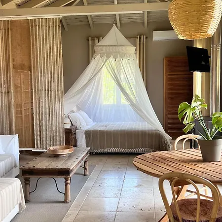 Fos Ionian Breeze * Platrithias