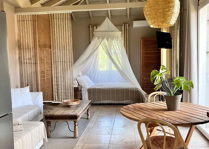 Fos Ionian Breeze * Platrithias