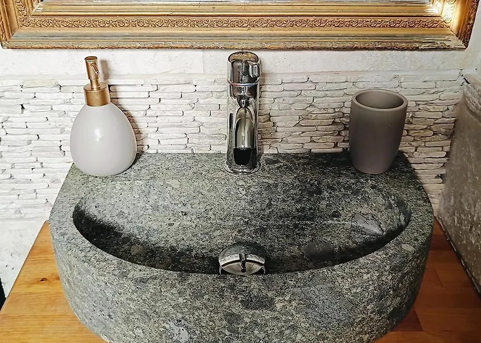 Fos Ionian Breeze Platrithias